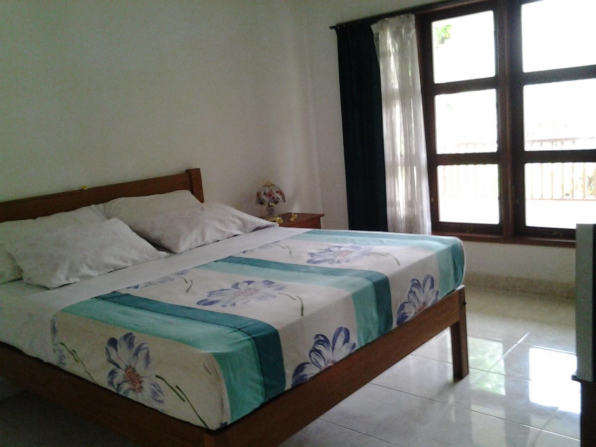 Bali Sunset Hotel ネガラ 部屋 写真