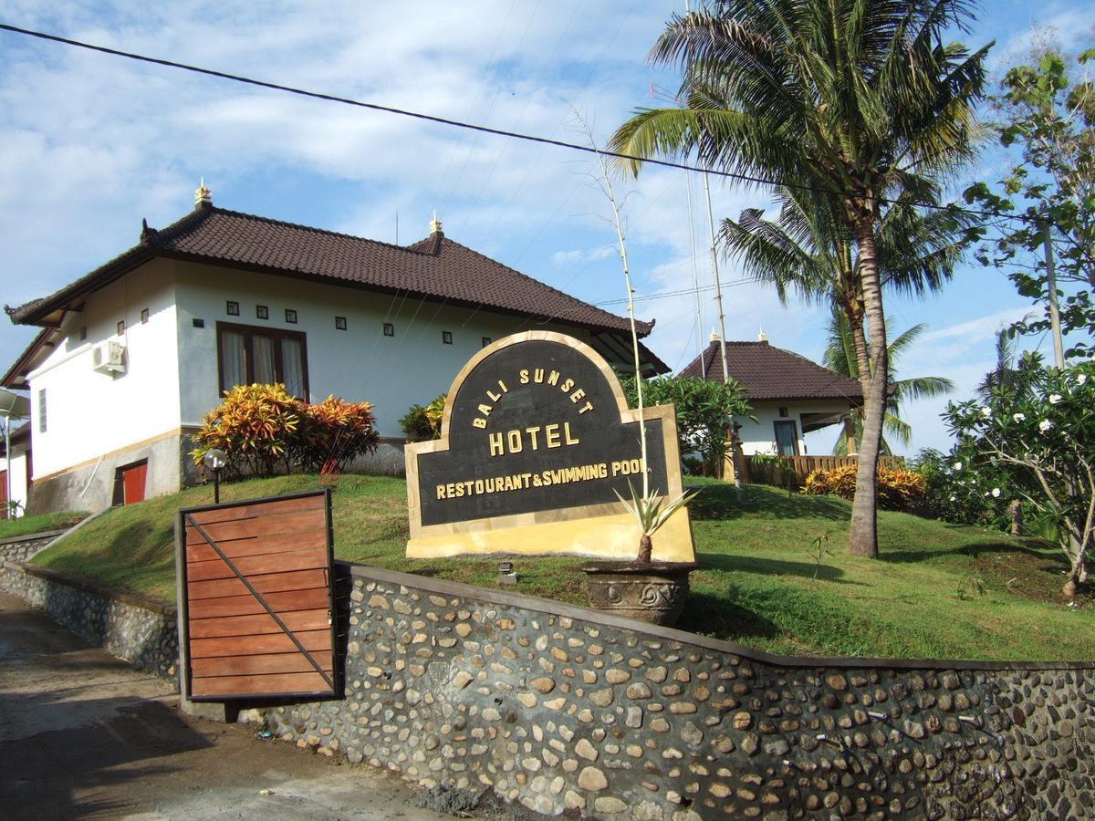 Bali Sunset Hotel ネガラ エクステリア 写真