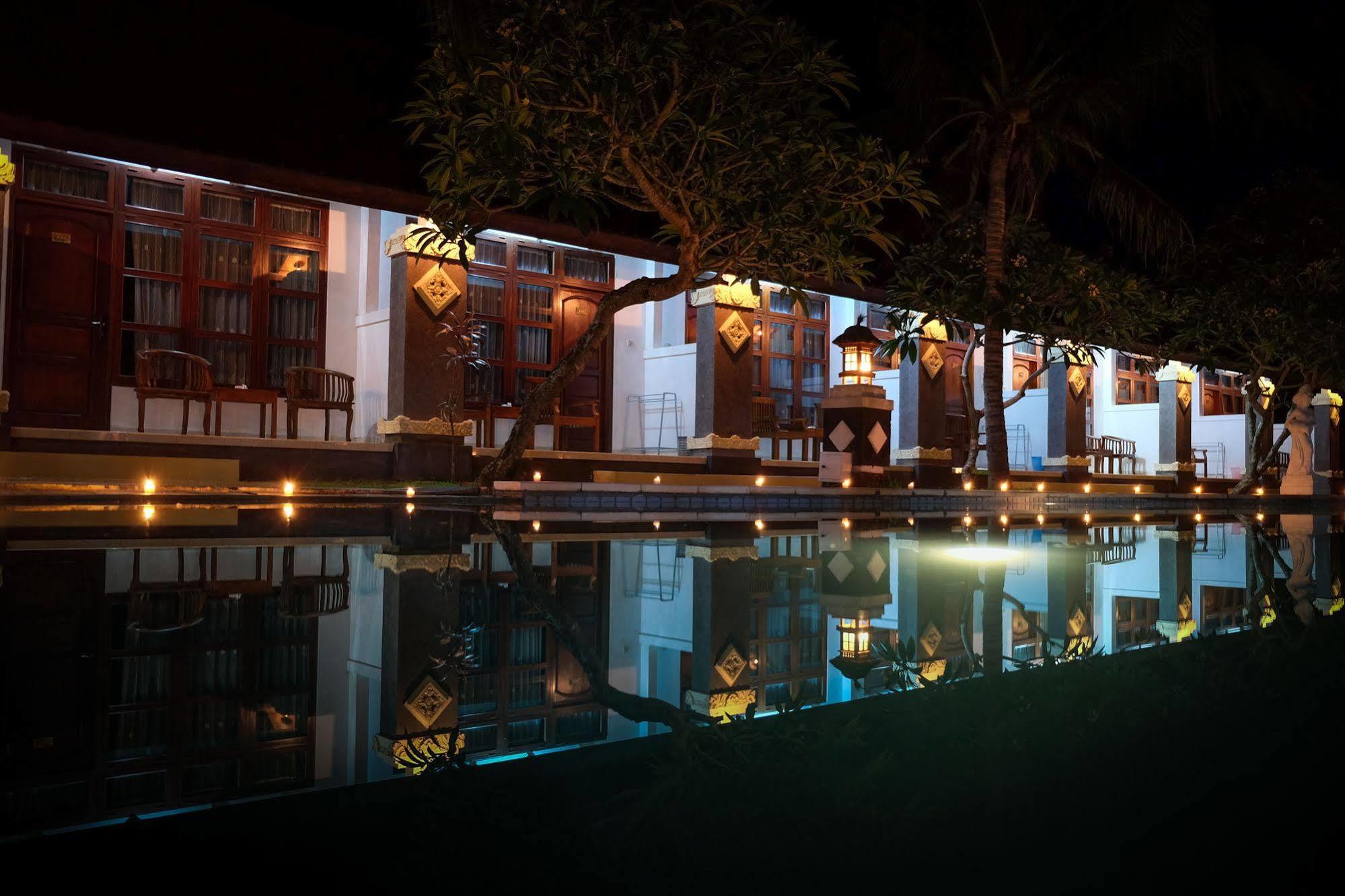 Bali Sunset Hotel ネガラ エクステリア 写真